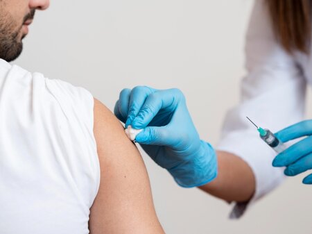 Lokale besturen wensen sluiting vaccinatiecentra eind 2022