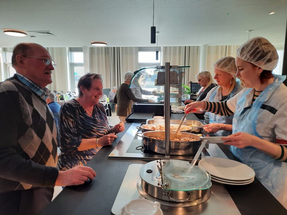maaltijden uitscheppen