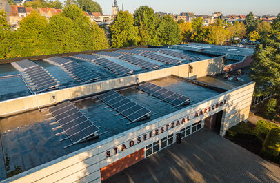 Zonnepanelen op stadsfeestzaal in Aarschot