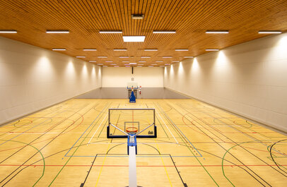 foto van één van de sportzalen waar relighting is toegepast