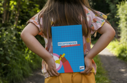 Kind met receptenboekje Gent