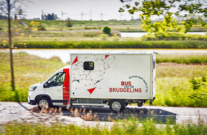 Bus van de Bruggeling