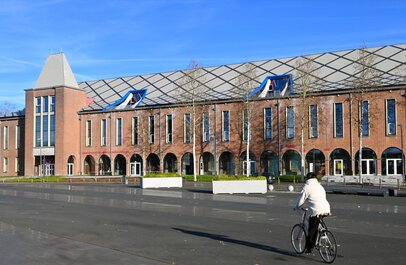 Vernieuwd stadhuis van Mortsel