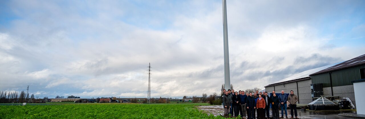 foto leden Bestuursorgaan voor de windturbine