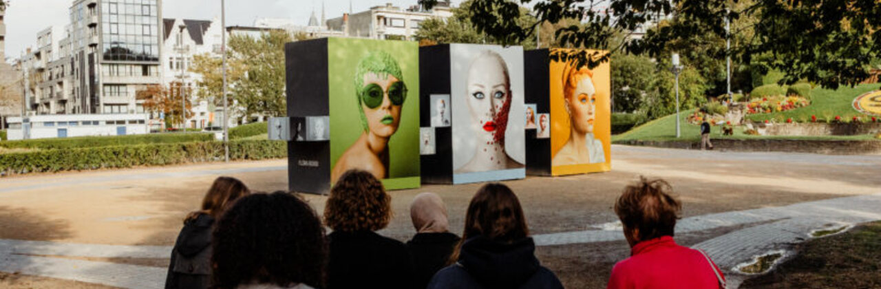 Vrouwen in het Leopoldpark Oostende