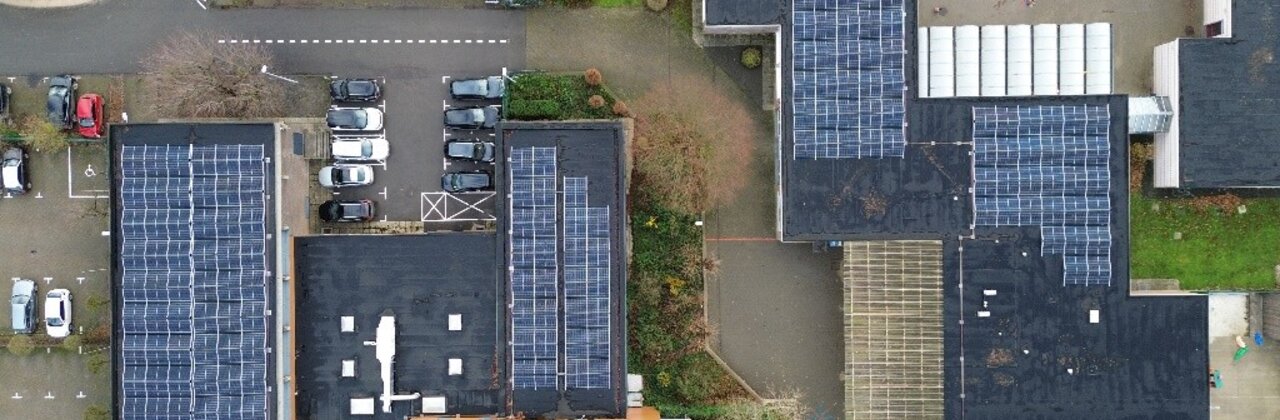 PV op daken provinciale hogeschool