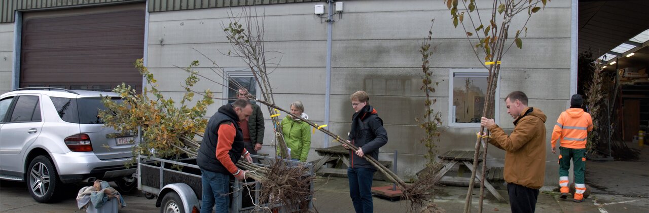 foto van afhaalmoment plantgoed
