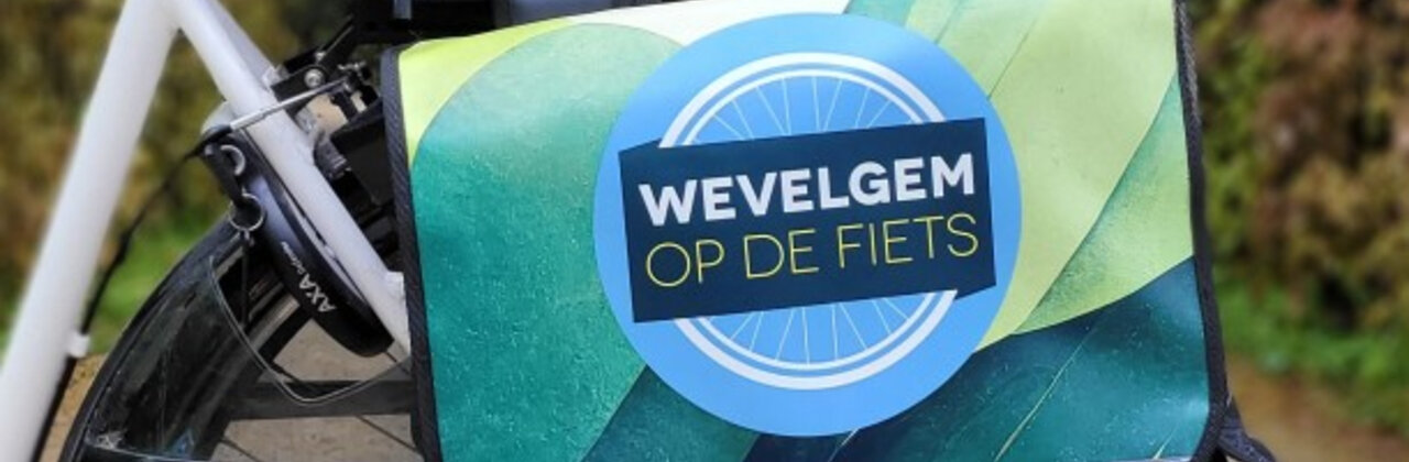 Fiets met fietsstad waarop staat 'Wevelgem op de fiets'
