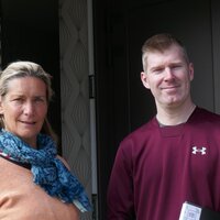Ashley Vanhoorde en Veronique D'hondt samen op huisbezoek