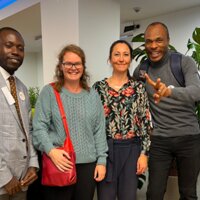 Vlnr: Coördinator Palliafamili Kinshasa, Congo, Nele Verschelden, Sabine De Meulder, Anselme Mubenashai