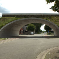 foto van tunnel als doorsteek voor (oa) fietsers